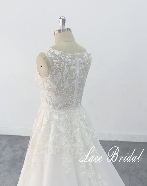 Gray and blue color-blocked wedding dress, openwork corset-style wedding dress, custom-made wedding dress.