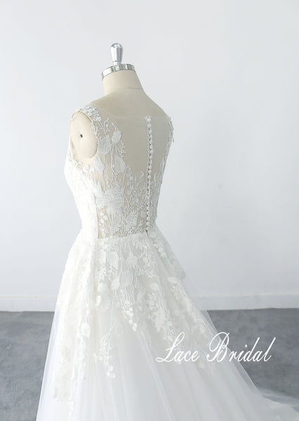 Ivory wedding dress, lace wedding dress, custom-made wedding dress