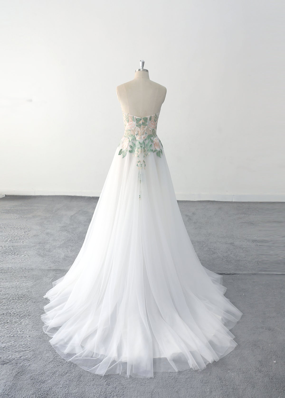 Ivory wedding dress, green lace wedding dress, custom-made wedding dress