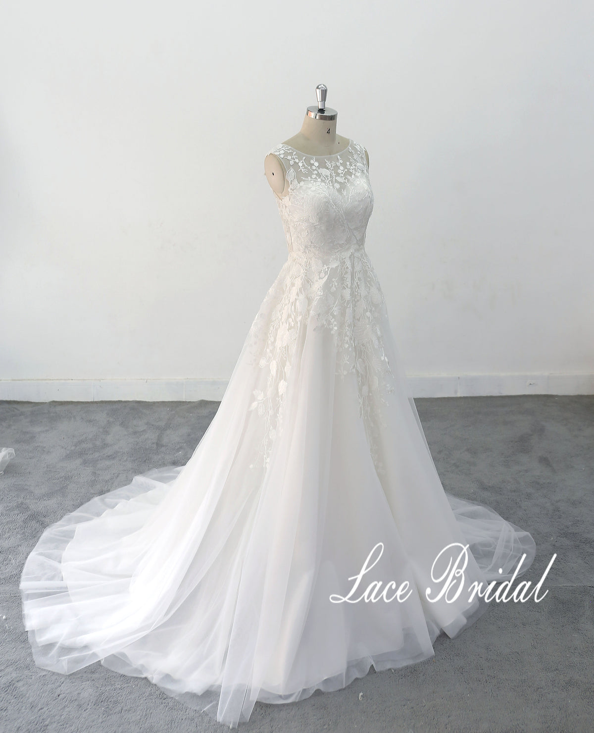 Gray and blue color-blocked wedding dress, openwork corset-style wedding dress, custom-made wedding dress.