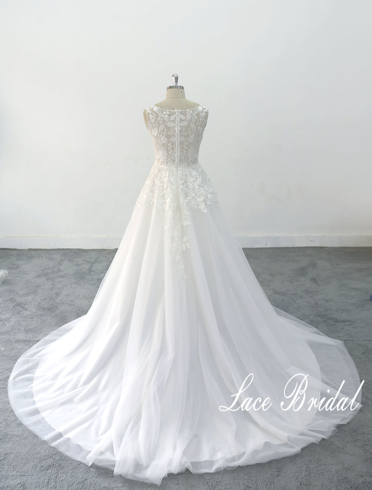 Gray and blue color-blocked wedding dress, openwork corset-style wedding dress, custom-made wedding dress.