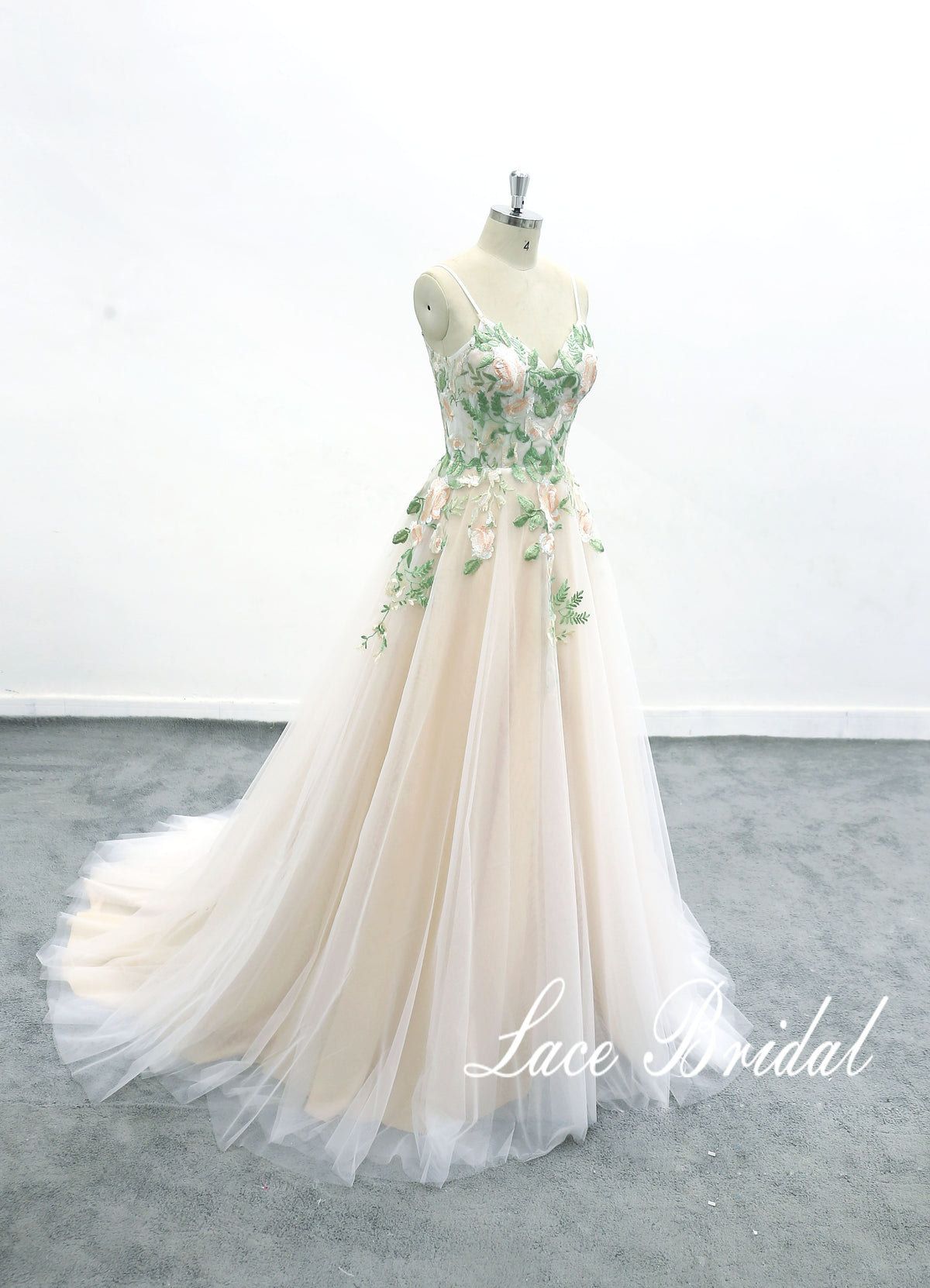 Light pink wedding dress, lace wedding dress, custom-made wedding dress