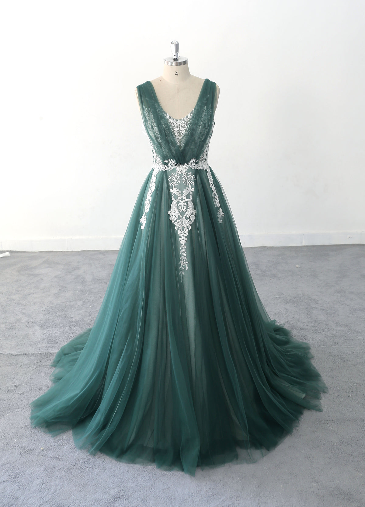 Dark green wedding dress, black floral lace wedding dress, custom-made wedding dress