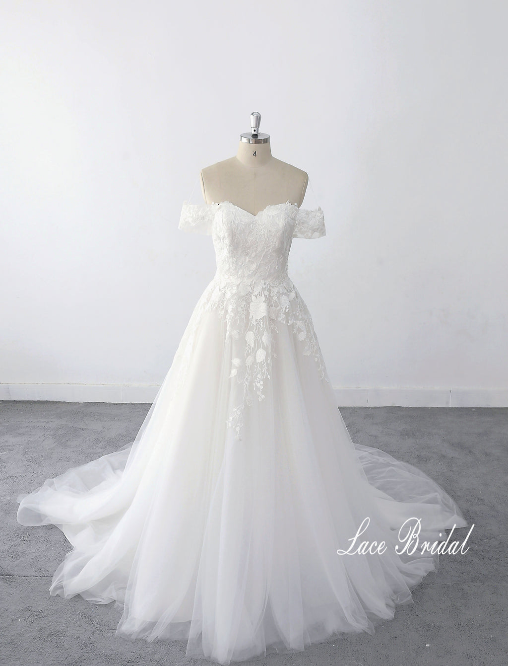 Ivory wedding dress, lace wedding dress, custom-made wedding dress
