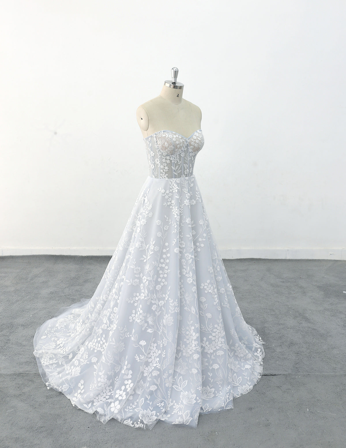 Ivory wedding dress, lace wedding dress, custom-made wedding dress