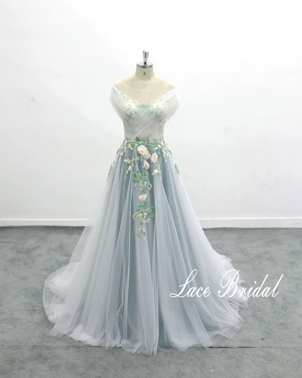 Light blue wedding dress, green lace wedding dress, custom-made wedding dress