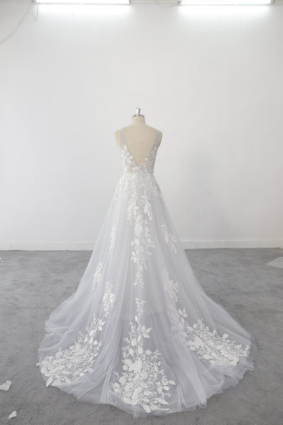Ivory wedding dress, lace wedding dress, custom-made wedding dress