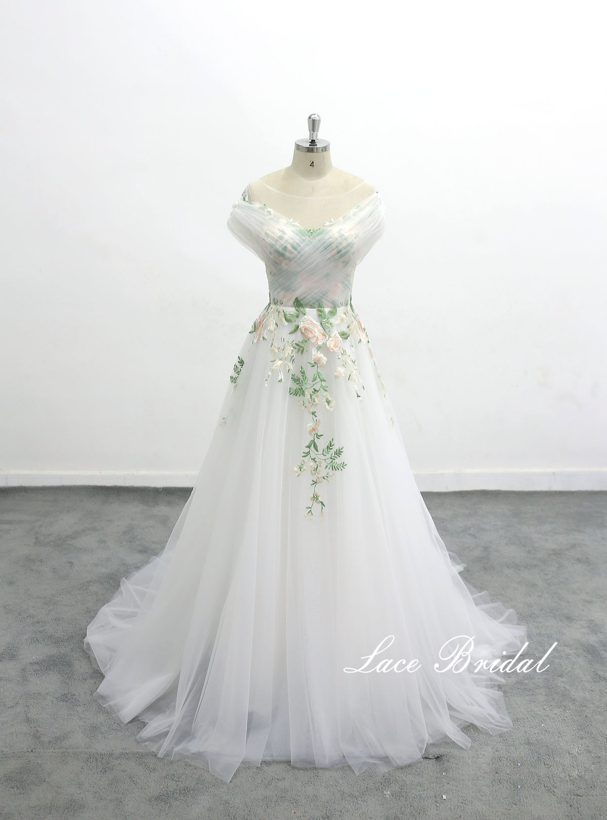 Ivory wedding dress, lace wedding dress, custom-made wedding dress