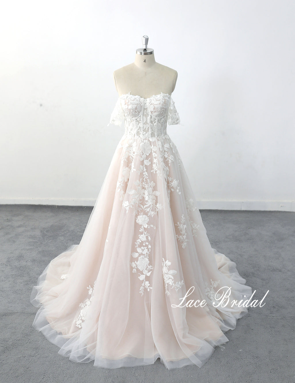 Light pink wedding dress, lace wedding dress, custom-made wedding dress