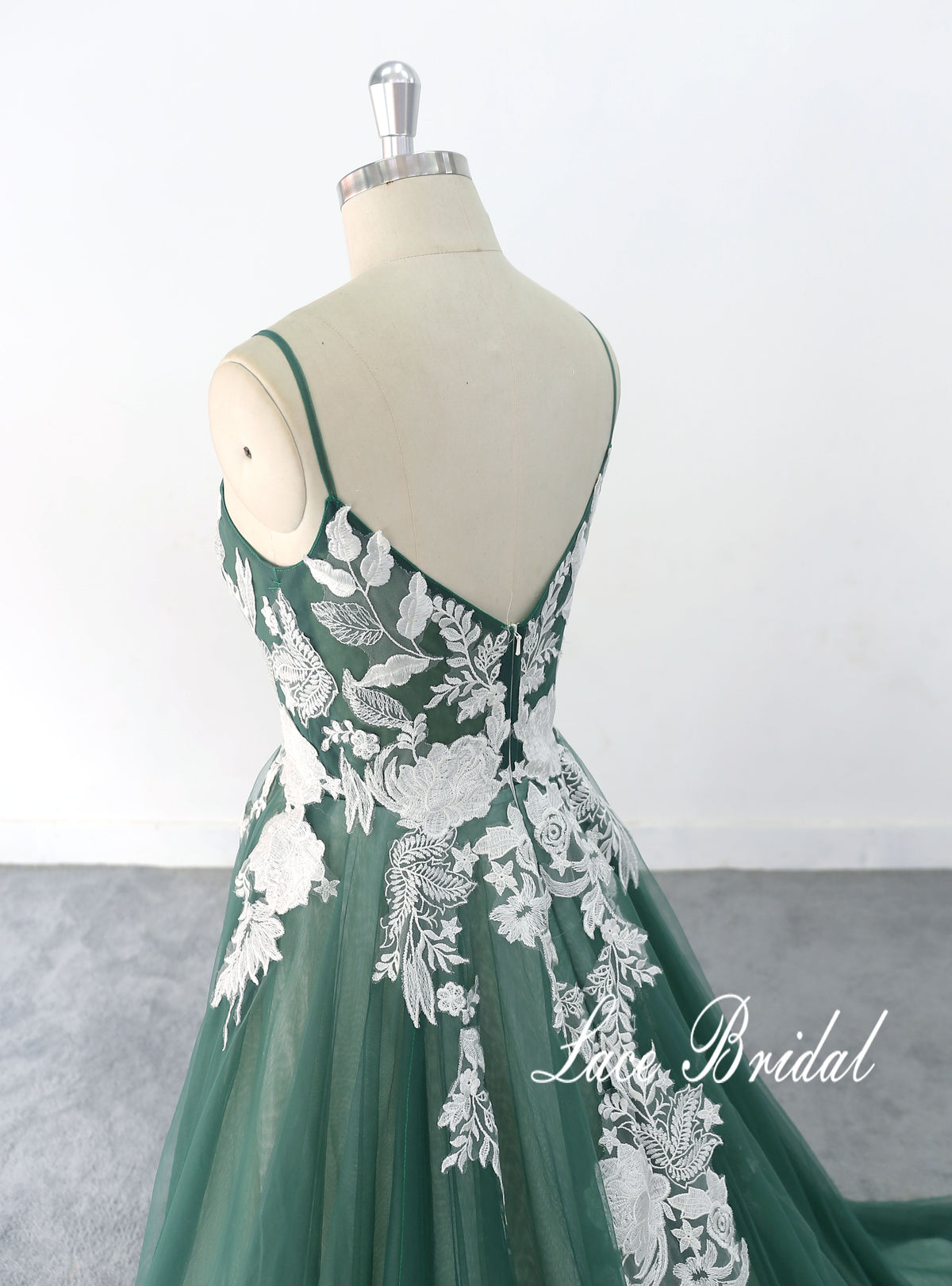 Green wedding dress, lace wedding dress, custom-made wedding dress, forest-themed wedding dress
