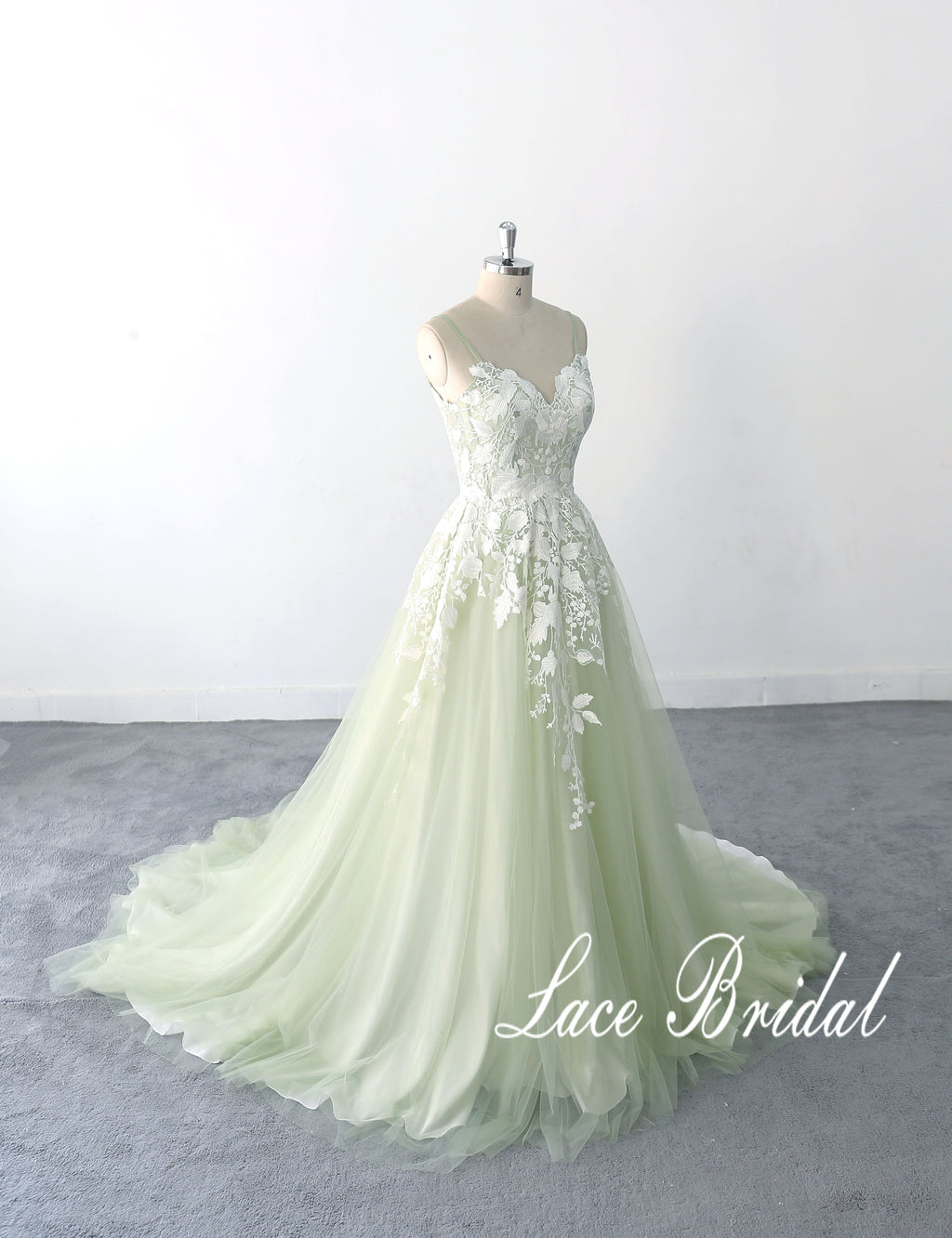 Sage-colored wedding dress, Sweet and dreamy