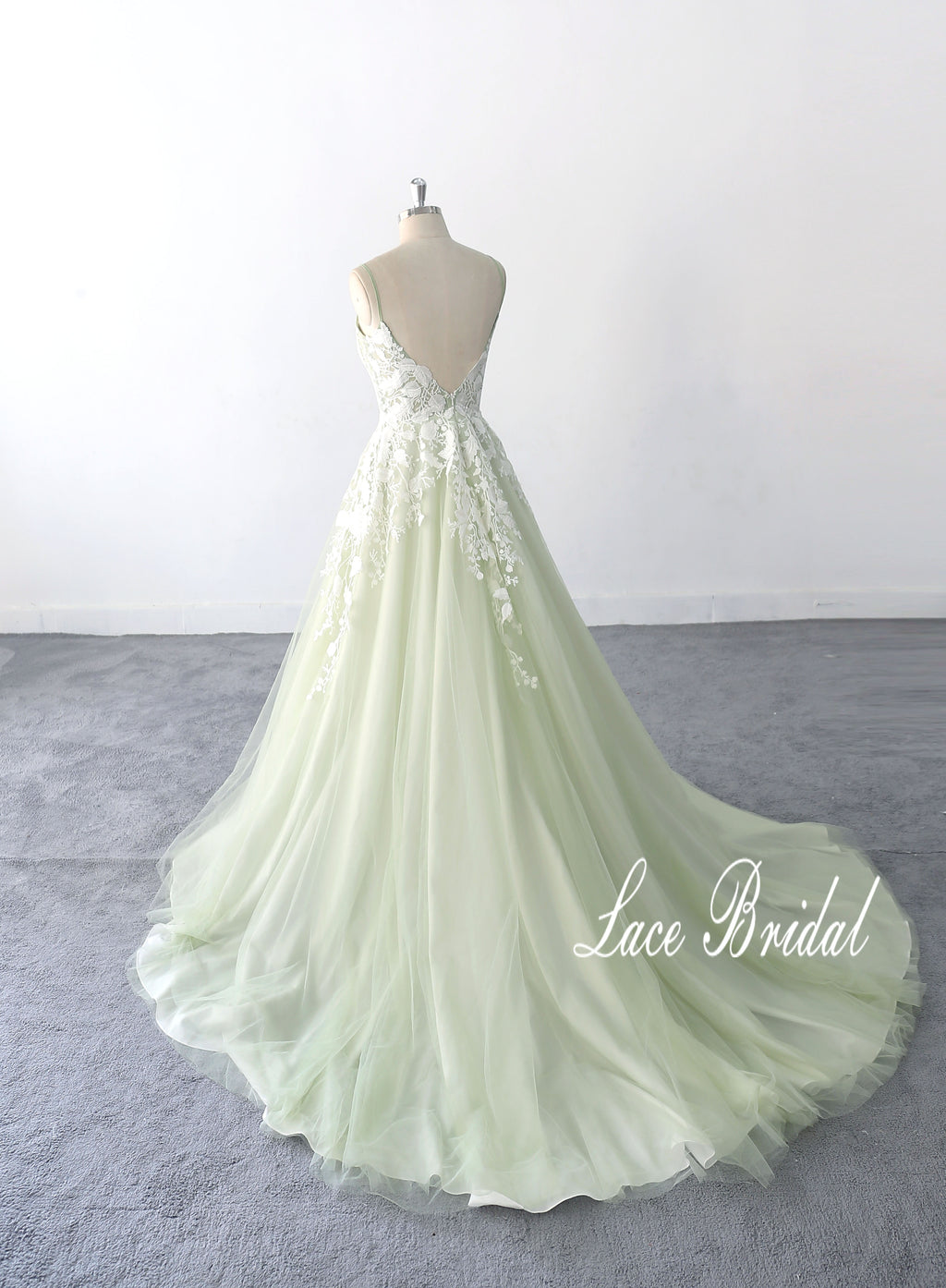 Sage-colored wedding dress, Sweet and dreamy