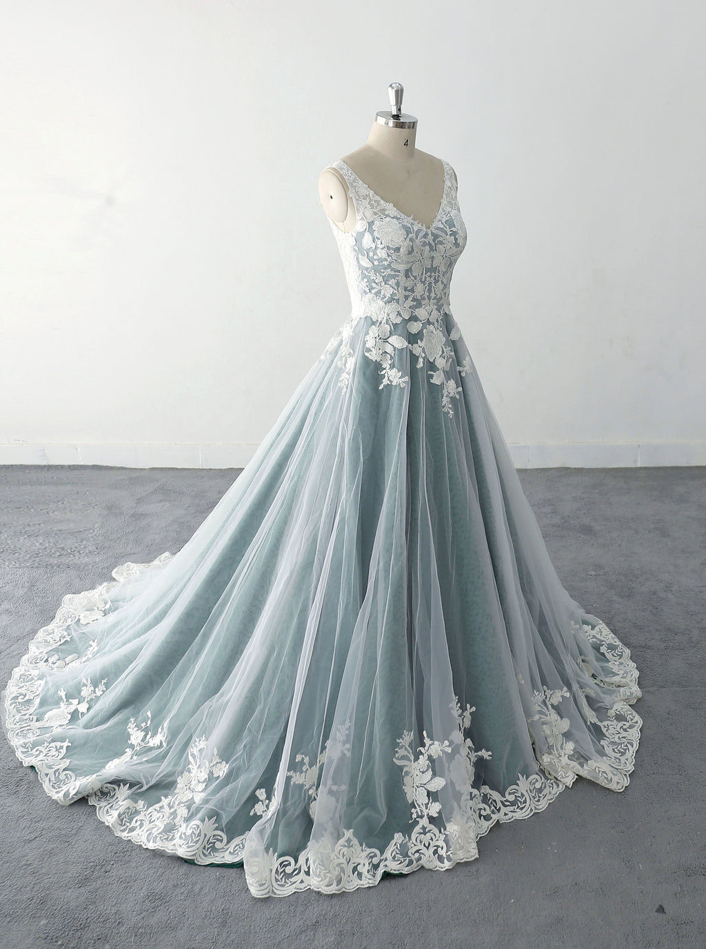 Gray-blue wedding dress, lace wedding dress, custom-made wedding dress