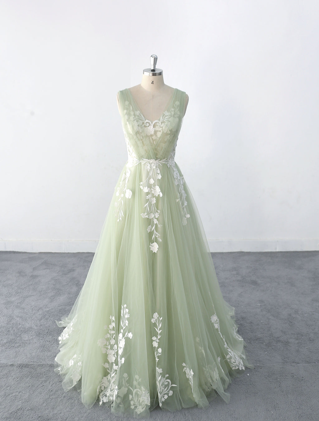 Vestido de novia color salvia, vestido de novia hecho a medida, vestido de novia de encaje