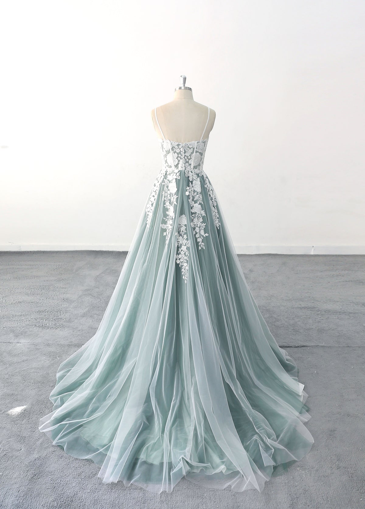 Dark green wedding dress, lace wedding dress, custom-made wedding dress