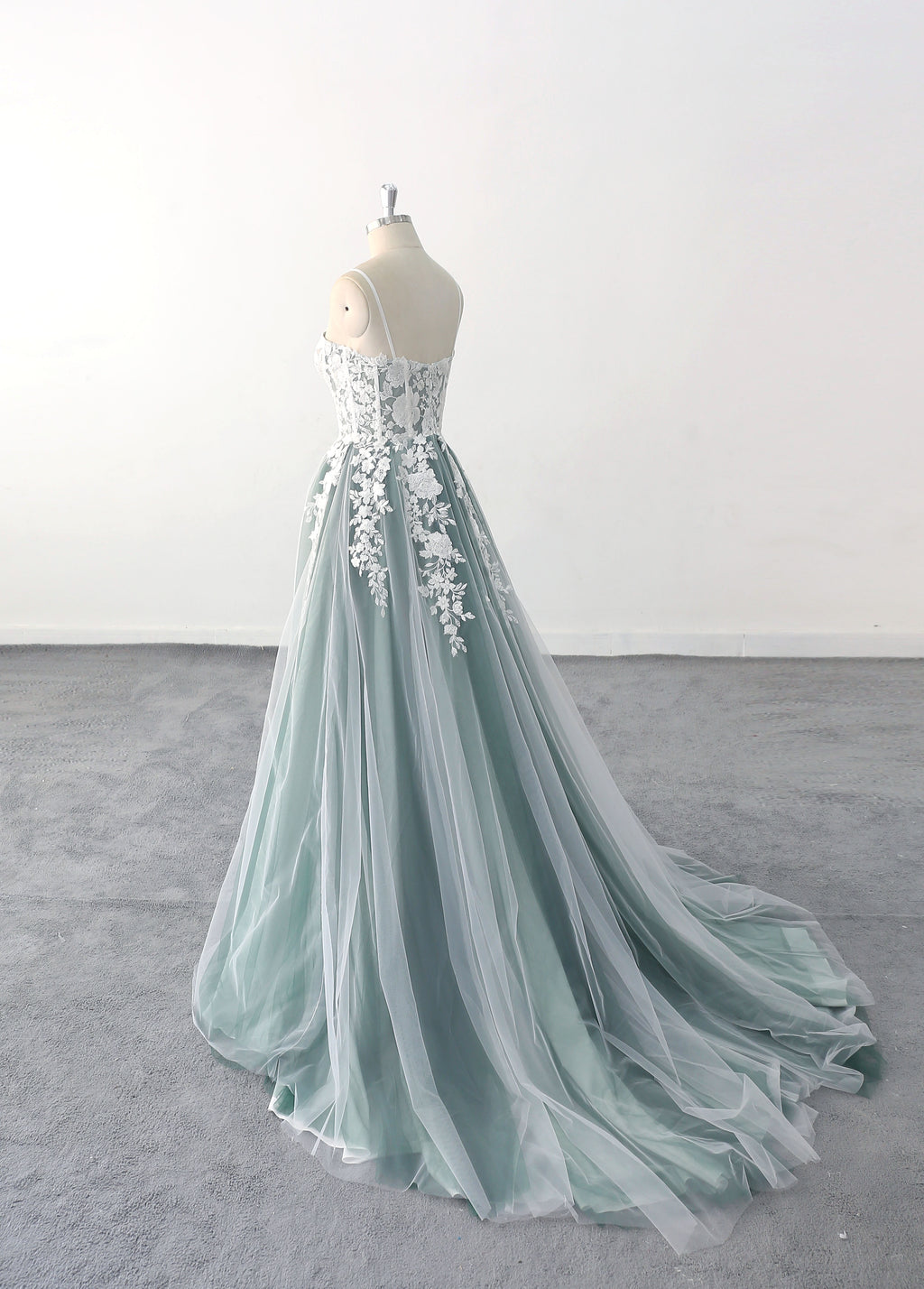 Dark green wedding dress, lace wedding dress, custom-made wedding dress