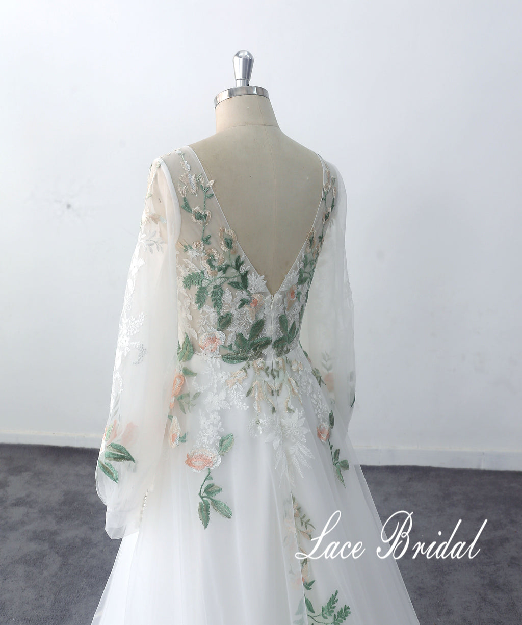 Ivory wedding dress, green lace wedding dress, custom-made wedding dress
